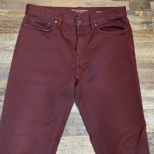 Banana Republic Traveler Pant/Jean
